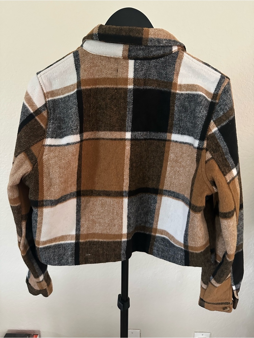 Ashley By 26 International Brown Cream & Black Plaid Cropped Jacket size Small - Picture 2 of 3